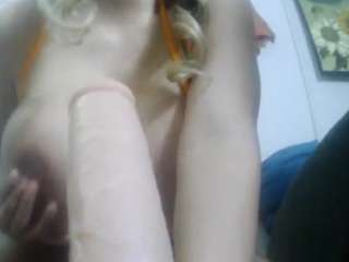 amberalena — Camsoda recorded stream image, 17.05.2026 12:00