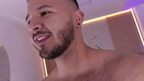 mister_miike — Stripchat recorded stream image, 20.05.2026 03:00