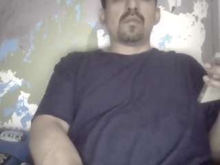 elmonstro690 — Camsoda recorded stream image, 20.05.2026 05:30