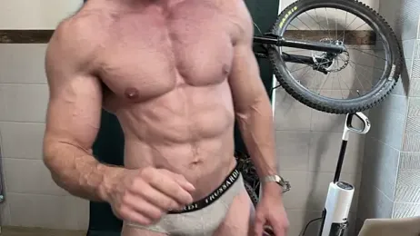 ericeric507 — Stripchat recorded stream image, 21.05.2026 05:30