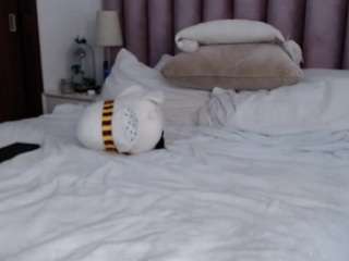 kendallrose — Camsoda recorded stream image, 21.05.2026 14:00