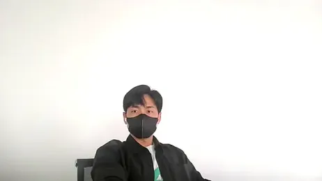 kimze7 — Stripchat recorded stream image, 22.05.2026 02:10