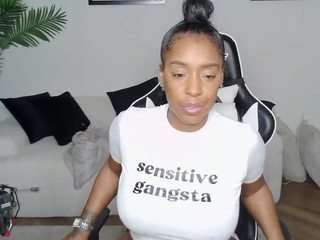 january-rose — Camsoda recorded stream image, 23.05.2026 03:20