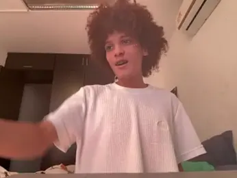 Max_Rain — Stripchat recorded stream image, 24.05.2026 18:20
