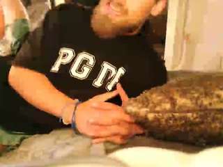 juliwcharles — Camsoda recorded stream image, 24.05.2026 23:00