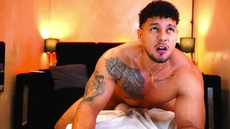 MassimoWalton2 — Stripchat recorded stream image, 25.05.2026 03:20