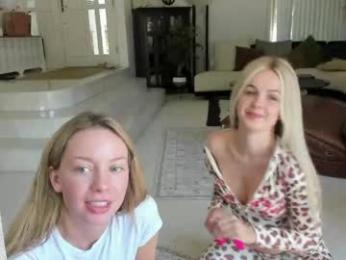 yesonee — Chaturbate recorded stream image, 25.05.2026 20:10