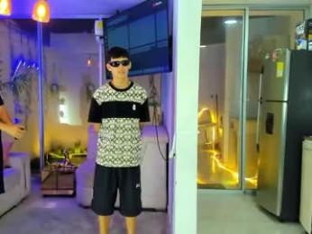 secrethause71605 — Chaturbate recorded stream image, 25.05.2026 21:40