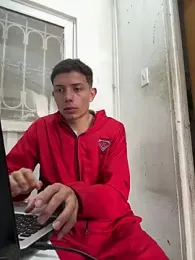 santiObrero — Stripchat recorded stream image, 26.05.2026 19:50