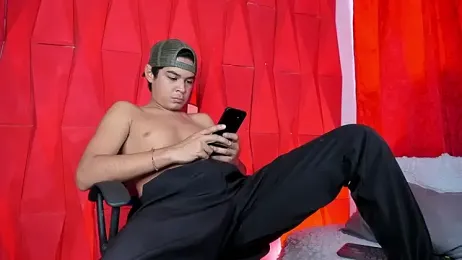edy_play — Stripchat recorded stream image, 26.05.2026 21:20