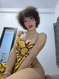 Carlita_cute — Stripchat recorded stream image, 27.05.2026 02:00