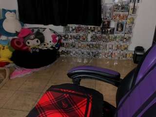 karliekayozz — Camsoda recorded stream image, 27.05.2026 02:30