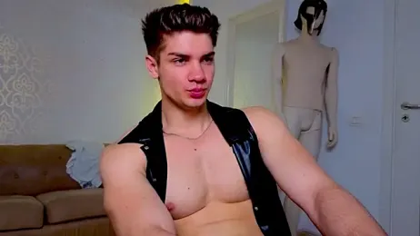 MaxKaiden — Stripchat recorded stream image, 27.05.2026 05:40