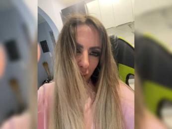 blondalina — Bongacams recorded stream image, 27.05.2026 13:30