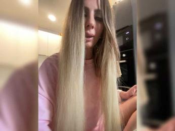 blondalina — Bongacams recorded stream image, 27.05.2026 13:30