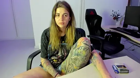TiffanySweet — Stripchat recorded stream image, 27.05.2026 18:50