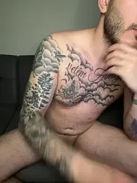DEEPWOLFF — Stripchat recorded stream image, 27.05.2026 20:50