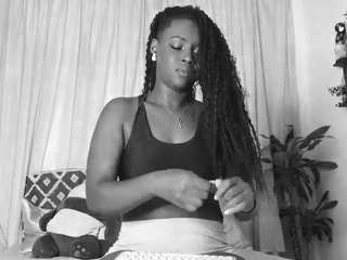 irisallen — Camsoda recorded stream image, 28.05.2026 22:30