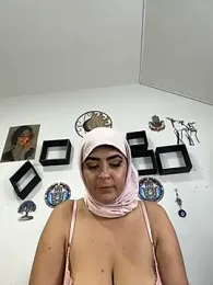 jamilaross — Stripchat recorded stream image, 28.05.2026 23:20