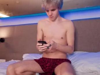 braxiboy — Chaturbate recorded stream image, 29.05.2026 04:00