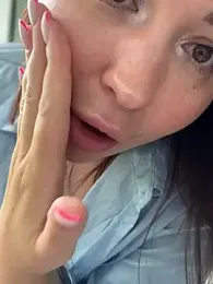 dreams4u — Stripchat recorded stream image, 29.05.2026 07:50
