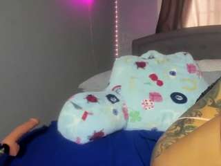 charlie3x215 — Camsoda recorded stream image, 30.05.2026 14:10