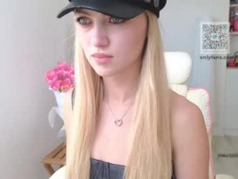 brilliantvictoria — Chaturbate recorded stream image, 10.03.2025 10:30