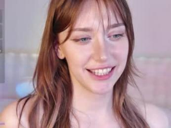 uwuxo — Chaturbate recorded stream image, 31.05.2026 05:40