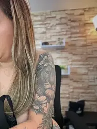 _Abril-Office1 — Stripchat recorded stream image, 01.06.2026 15:30