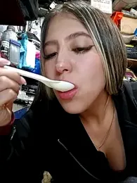 eva-2023 — Stripchat recorded stream image, 01.06.2026 18:40