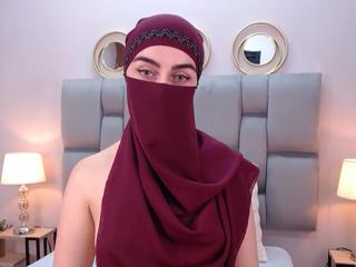 Aliah Manzur — Flirt4free recorded stream screenshot (10 Mar 2025)