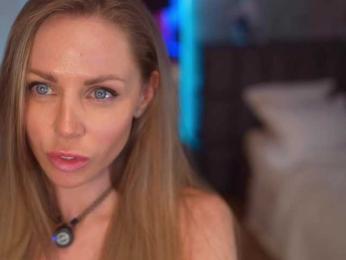 EvaFashionista — Bongacams recorded stream image, 04.06.2026 20:40