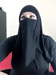 evelyn__salah — Stripchat recorded stream image, 10.06.2026 21:50