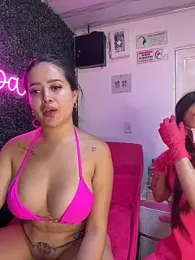 Sara_fun — Stripchat recorded stream image, 11.06.2026 19:40