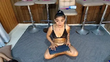 canelasquirt — Stripchat recorded stream image, 11.06.2026 18:40