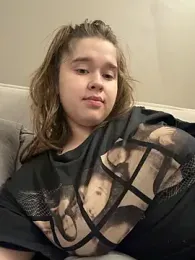 HornyGirlH — Stripchat recorded stream image, 12.06.2026 22:30