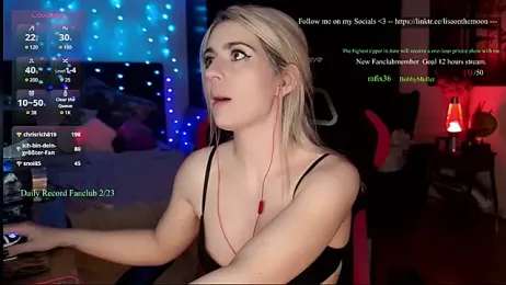 Lisaonthemoon — Stripchat recorded stream image, 13.06.2026 19:30