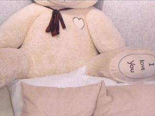 Naomi Bea — Flirt4free recorded stream screenshot (02 Feb 2025)