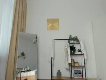 glossybabe_ — Chaturbate recorded stream image, 15.06.2026 10:00