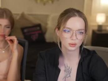 bright_diamonds_054 — Chaturbate recorded stream image, 16.06.2026 04:20