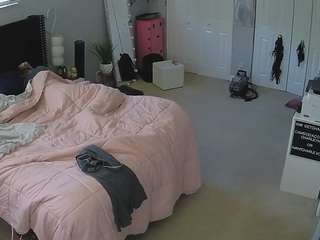 voyeurcam-house-charleys-room — Camsoda recorded stream image, 16.06.2026 12:00
