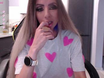 blondalina — Bongacams recorded stream image, 17.06.2026 09:00