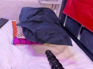 veronicaryan — Camsoda recorded stream image, 17.06.2026 12:00
