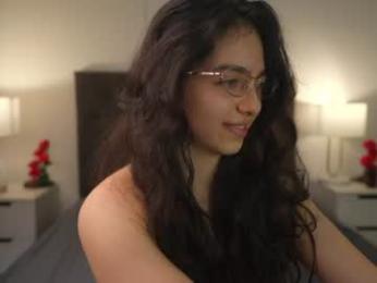 naughtysammx — Chaturbate recorded stream image, 18.06.2026 15:20