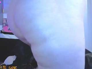 sofianiix — Camsoda recorded stream image, 19.06.2026 04:30