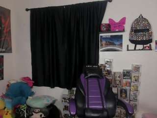 karliekayozz — Camsoda recorded stream image, 20.06.2026 05:20