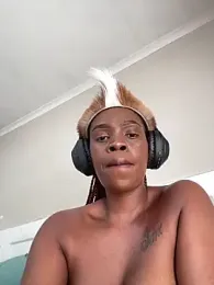 LuciousLips96 — Stripchat recorded stream image, 20.06.2026 09:10