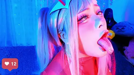 seraphine23 — Stripchat recorded stream image, 11.03.2025 03:10