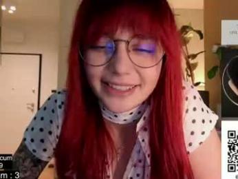 oooops__ — Chaturbate recorded stream image, 21.06.2026 15:00
