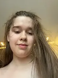 HornyGirlH — Stripchat recorded stream image, 23.06.2026 07:40